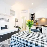 Apartment Guesthost - In One *
